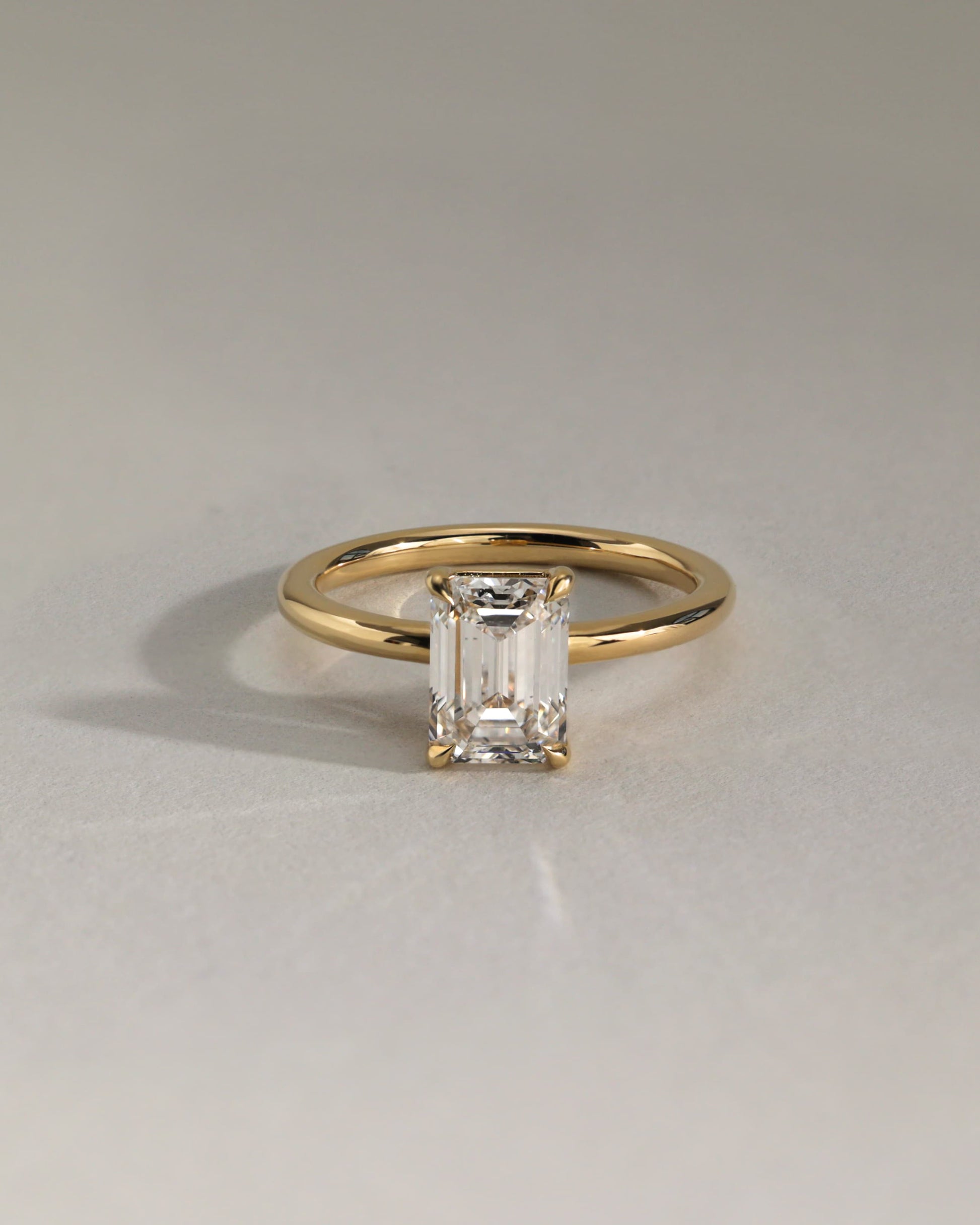 Alina - Emerald Claw Solitaire Engagement Ring - Rose Gold - rose gold - Lara Jewels