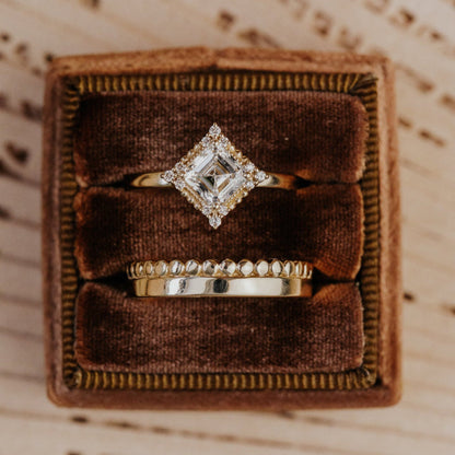 The Aurora Asscher Cut Ring