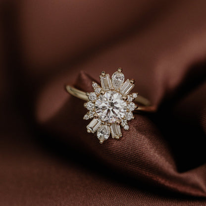 The Celeste Round Ring
