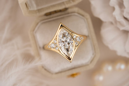 the-acrux-ring