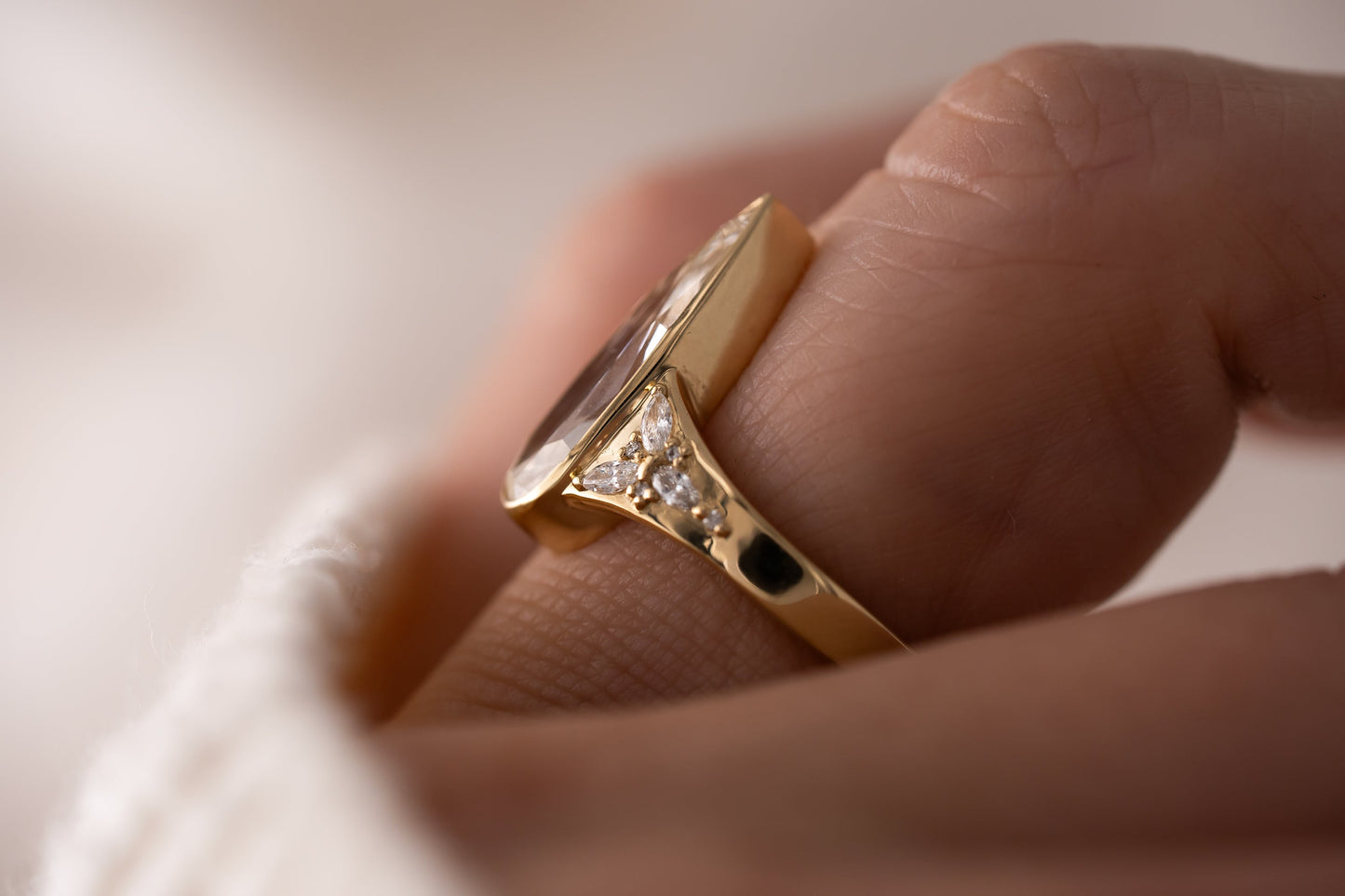 The Daylight Ring | 2.04 CT Elongated Pear Cut Champagne Diamond