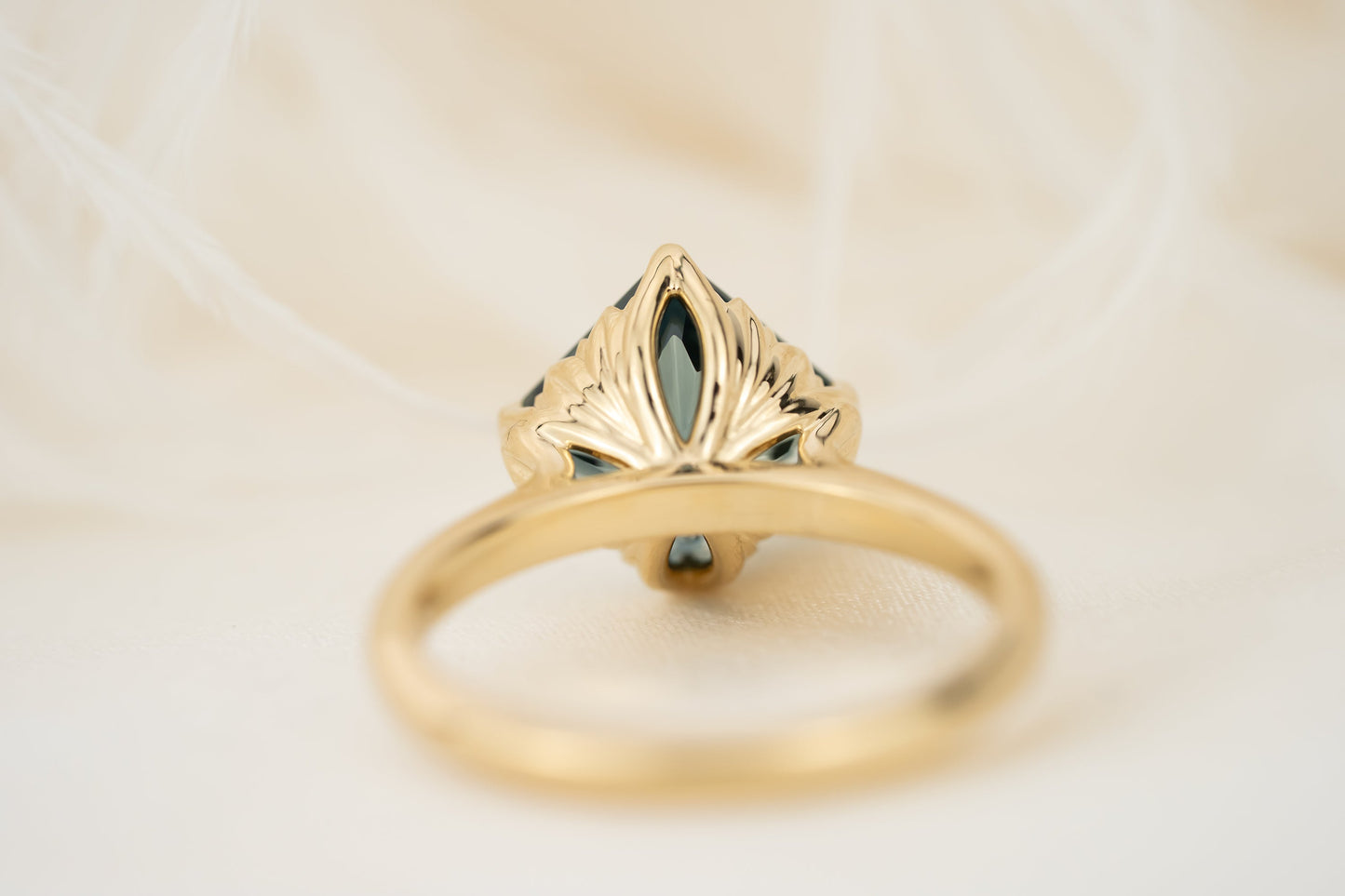 The Secret Garden Ring | 3.44 CT Radiant Starbrite™ Teal Sapphire