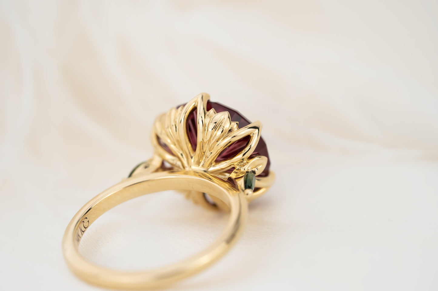 The Secret Garden Ring | 6.72 CT Round Starbrite™ Rose Garnet