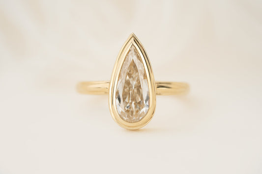 new-bezel-1378348-1-7-ct-elongated-pear-diamond