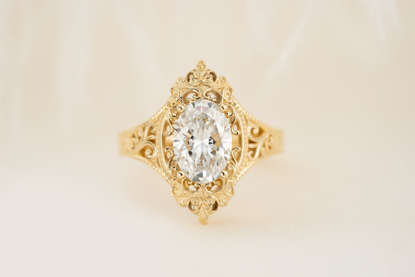 The Chantilly Ring | 2 CT Oval Diamond