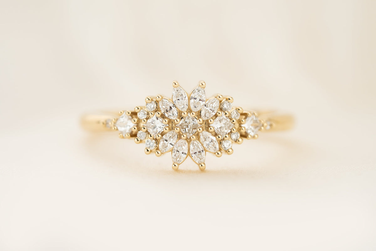 the-dahlia-ring-natural-diamond