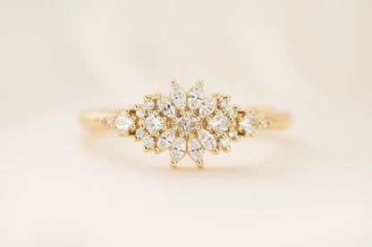 the-dahlia-ring-natural-diamond