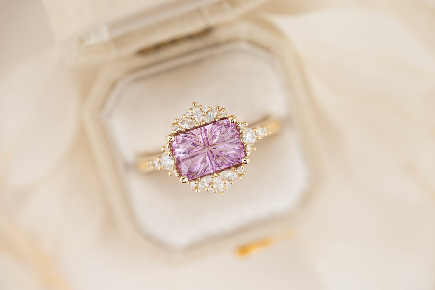 The Comtesse Ring | 2.72 CT Rectangular Starbrite™ Pink Sapphire