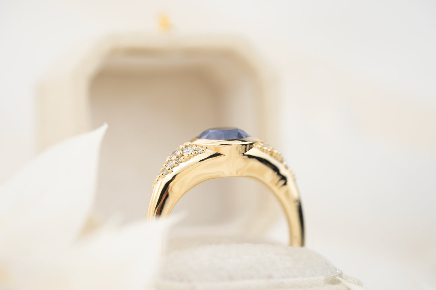 The Solaria Ring | 2.19 CT Round Purple Opalescent Sapphire