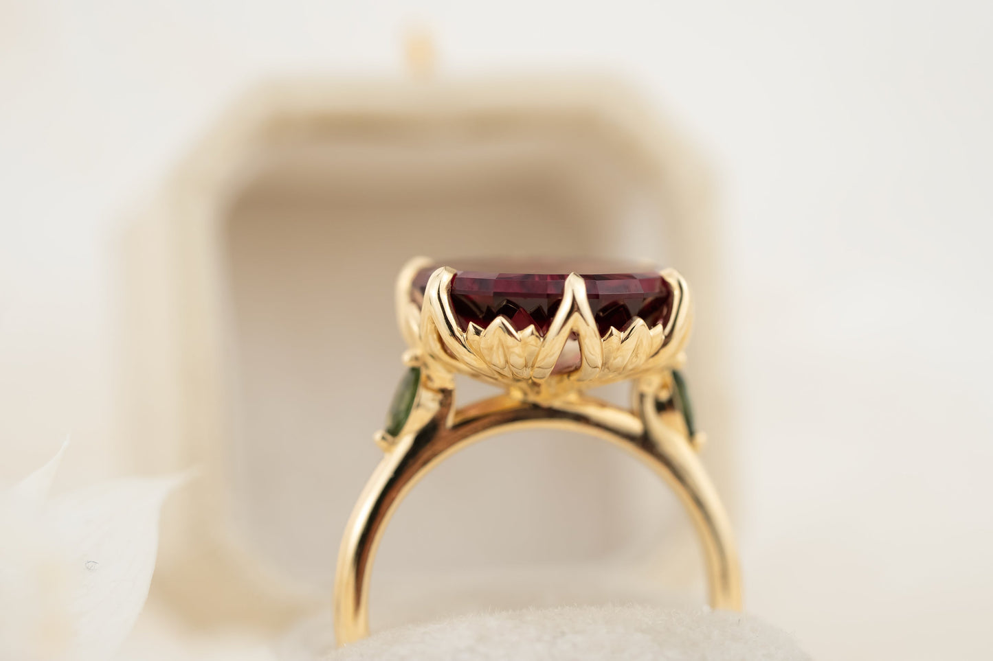 The Secret Garden Ring | 6.72 CT Round Starbrite™ Rose Garnet
