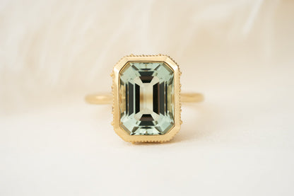 the-sitara-ring-5-1-ct-emerald-cut-mint-green-beryl
