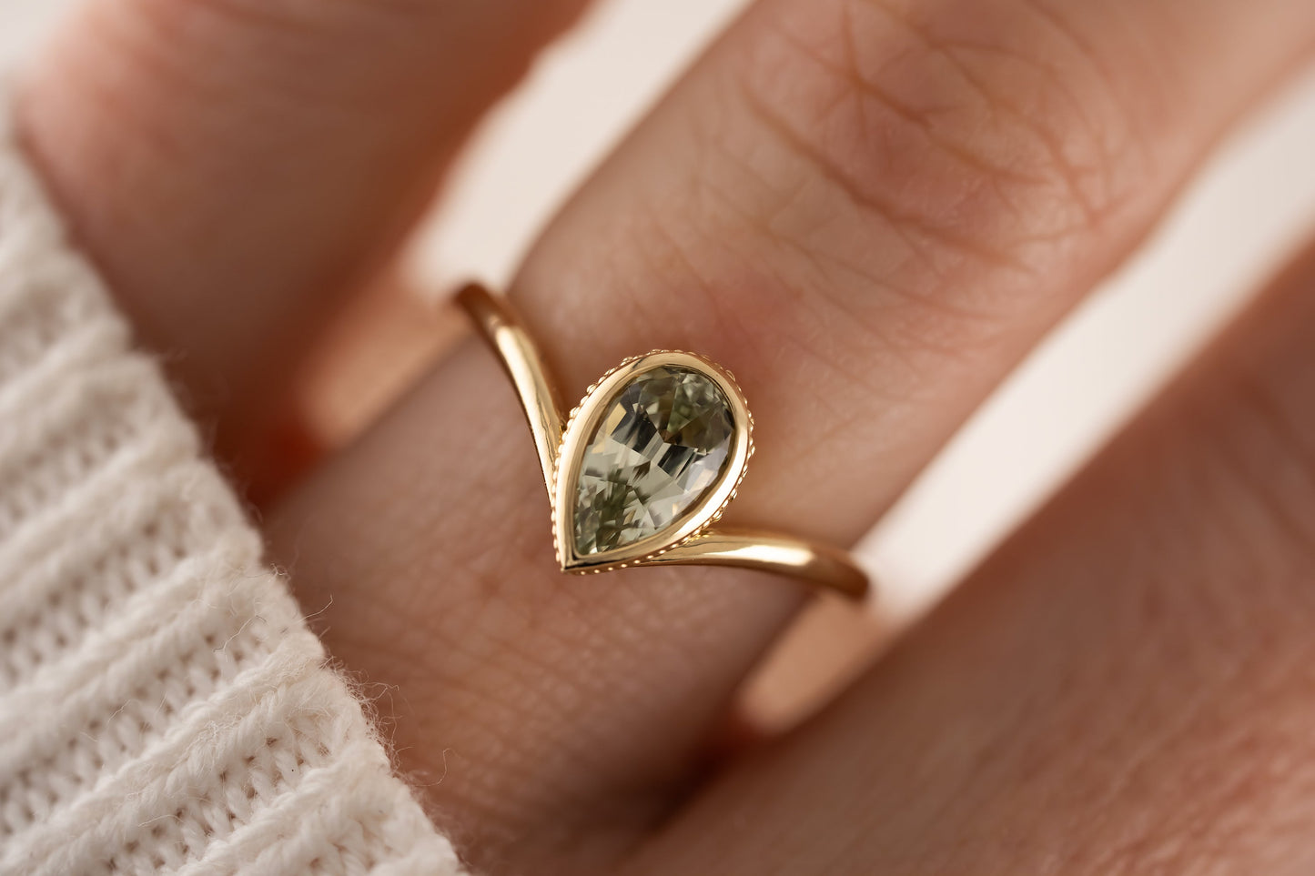 The Contoured Sitara Ring | 1.22 CT Pear Green Sapphire