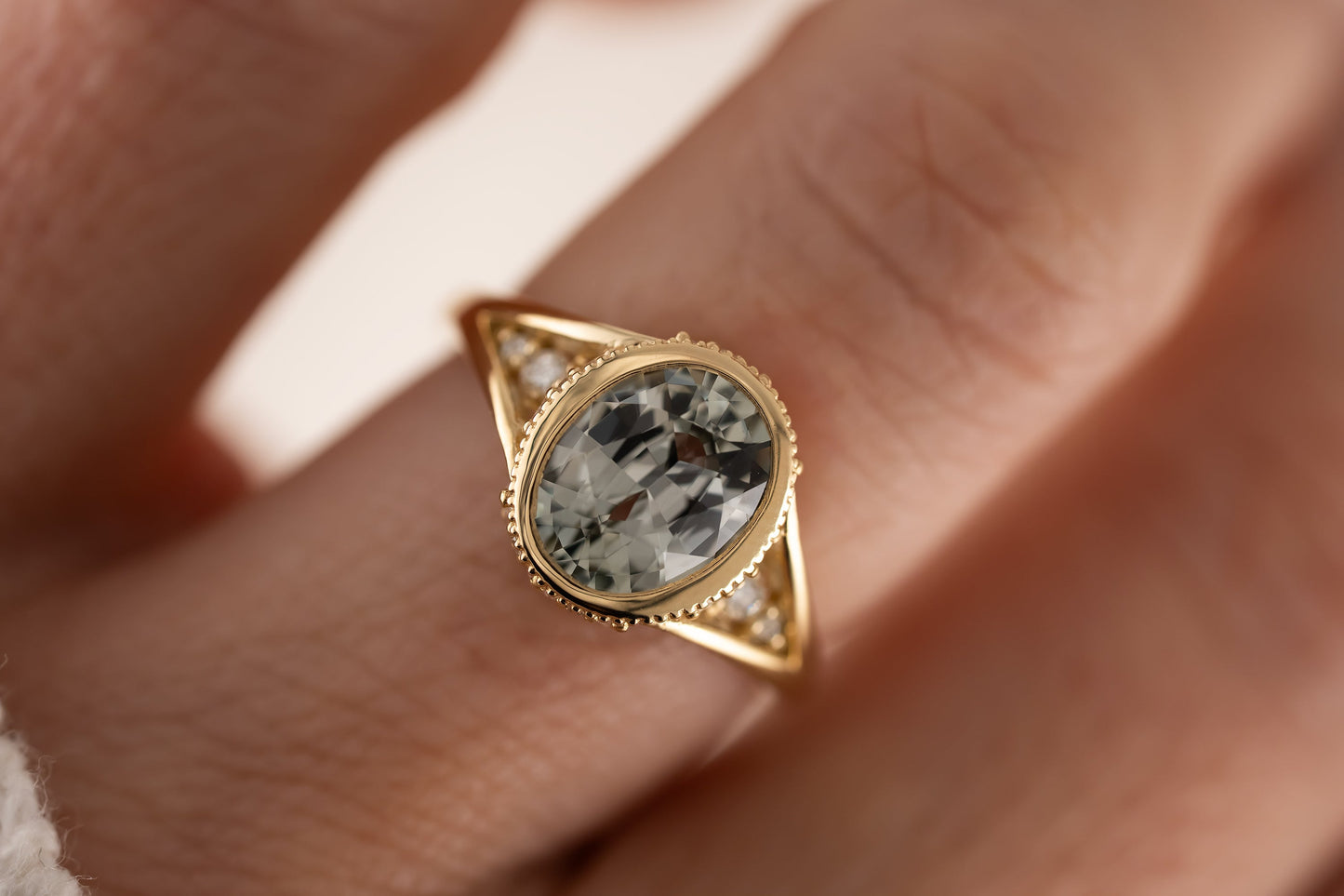 The Sitara Ring | 2.53 CT Oval Mint Sapphire
