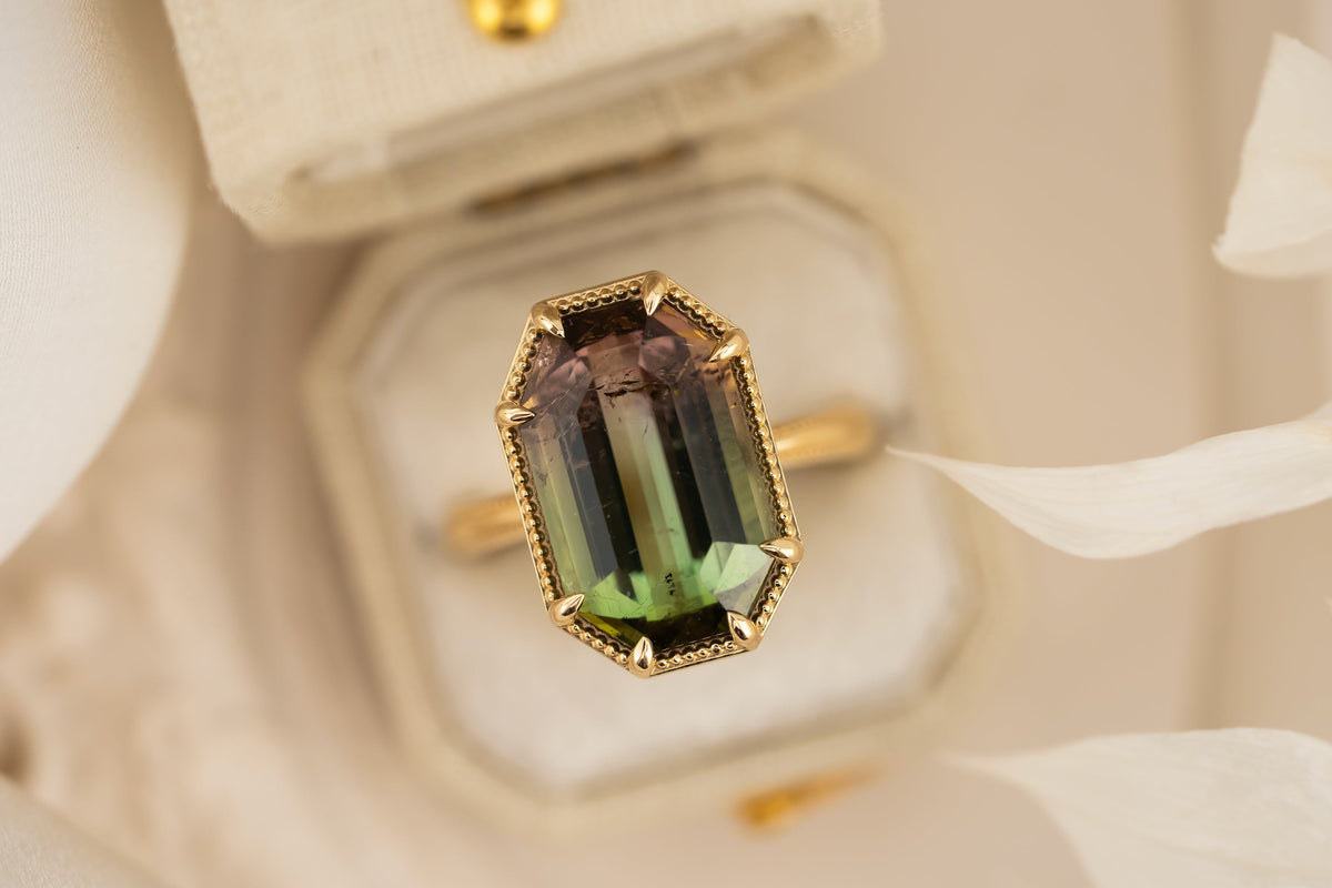 the-apate-ring-8-46-ct-emerald-cut-green-tourmaline