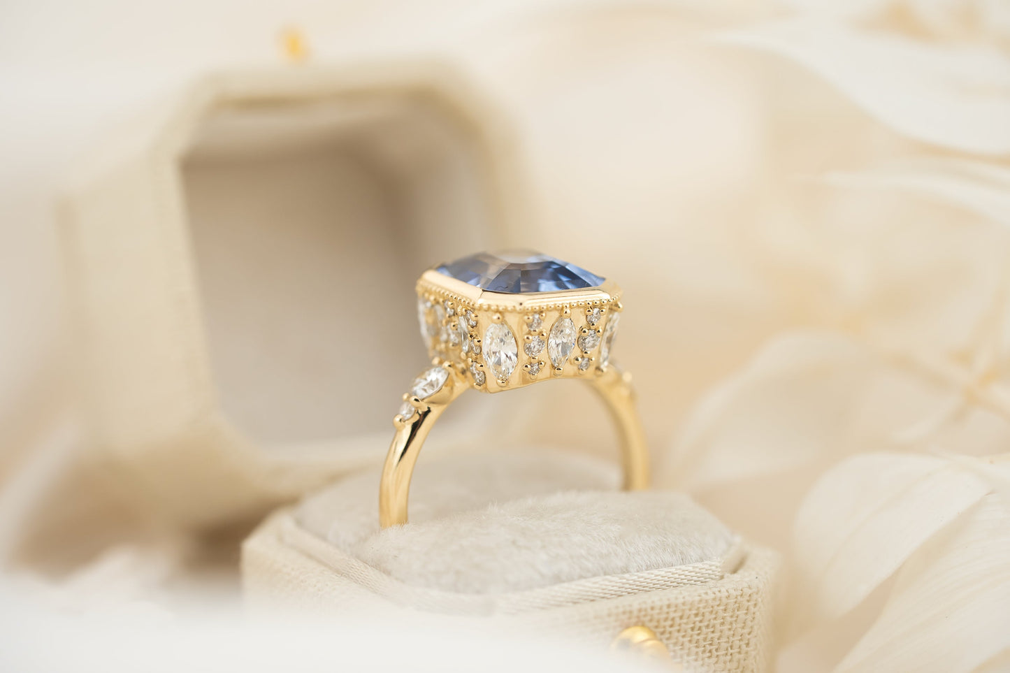 The Sitara Ring | 6.08 CT Cornflower Blue Sapphire