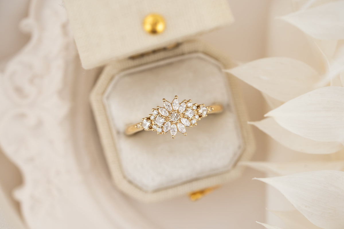 the-dahlia-ring-natural-diamond