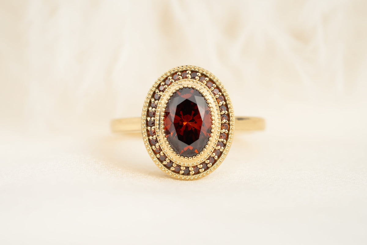 the-satine-ring-1-34-ct-oval-red-diamond