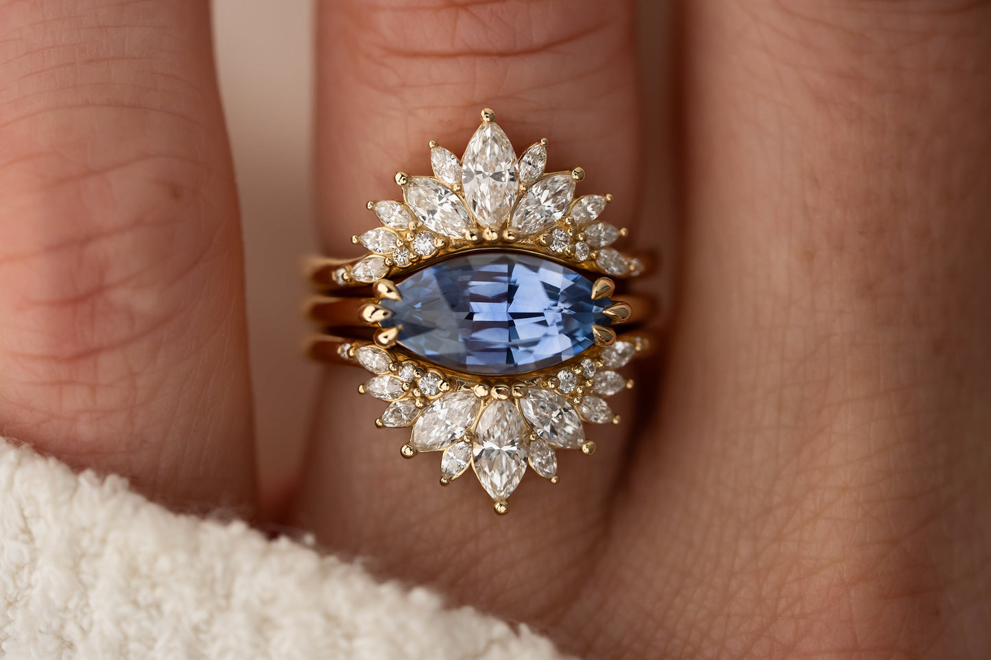The Elisabeta Ring Set | 2.98 CT Cornflower Blue Marquise Sapphire