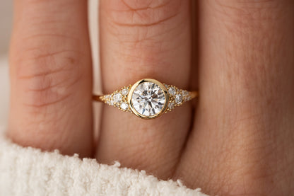 the-solaria-ring-1-ct-round-diamond