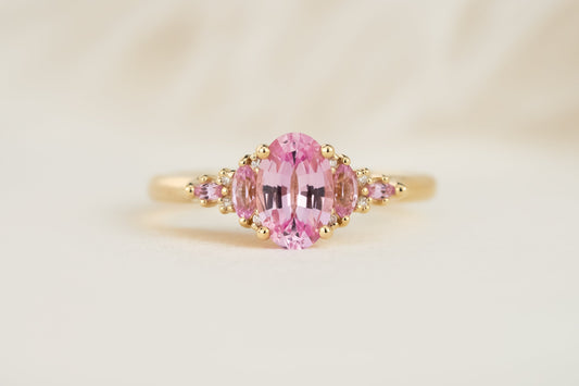 the-maeve-ring-1-16-ct-oval-pink-sapphire