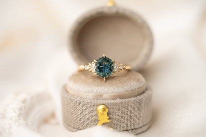 the-maeve-ring-1-6-ct-hexagon-fantasy-cut-montana-sapphire