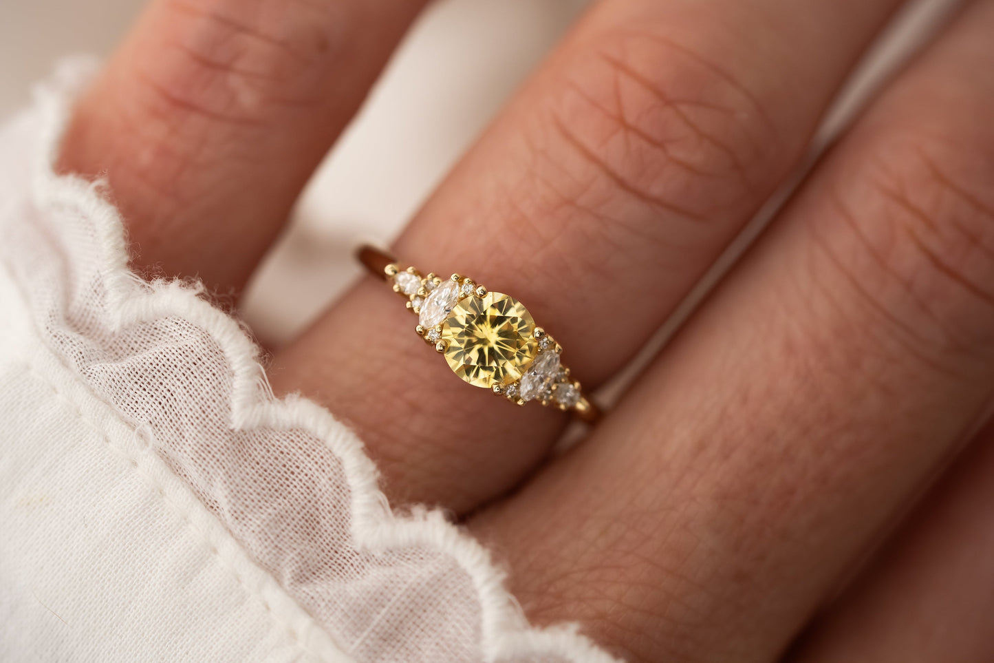 The Maeve Ring | 1.03 CT Round Yellow Sapphire