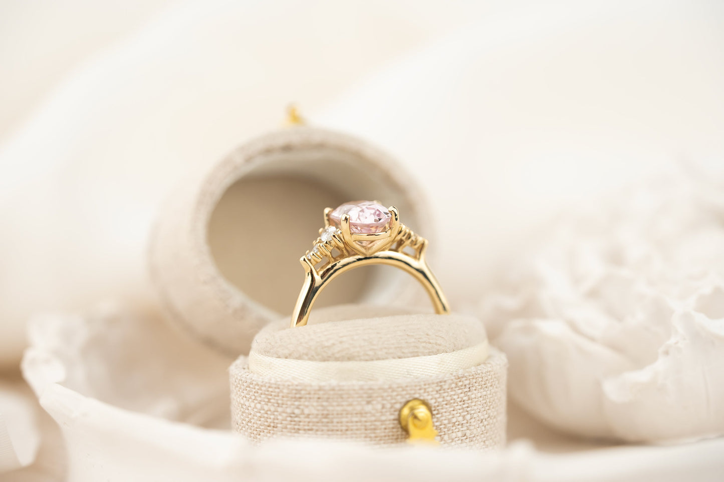 The Maeve Ring | 2.78 CT Oval Pastel Pink Sapphire