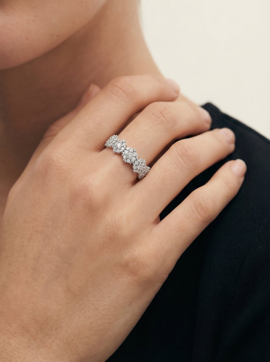 Holly Lab Grown Round Diamond Wedding Ring - Platinum