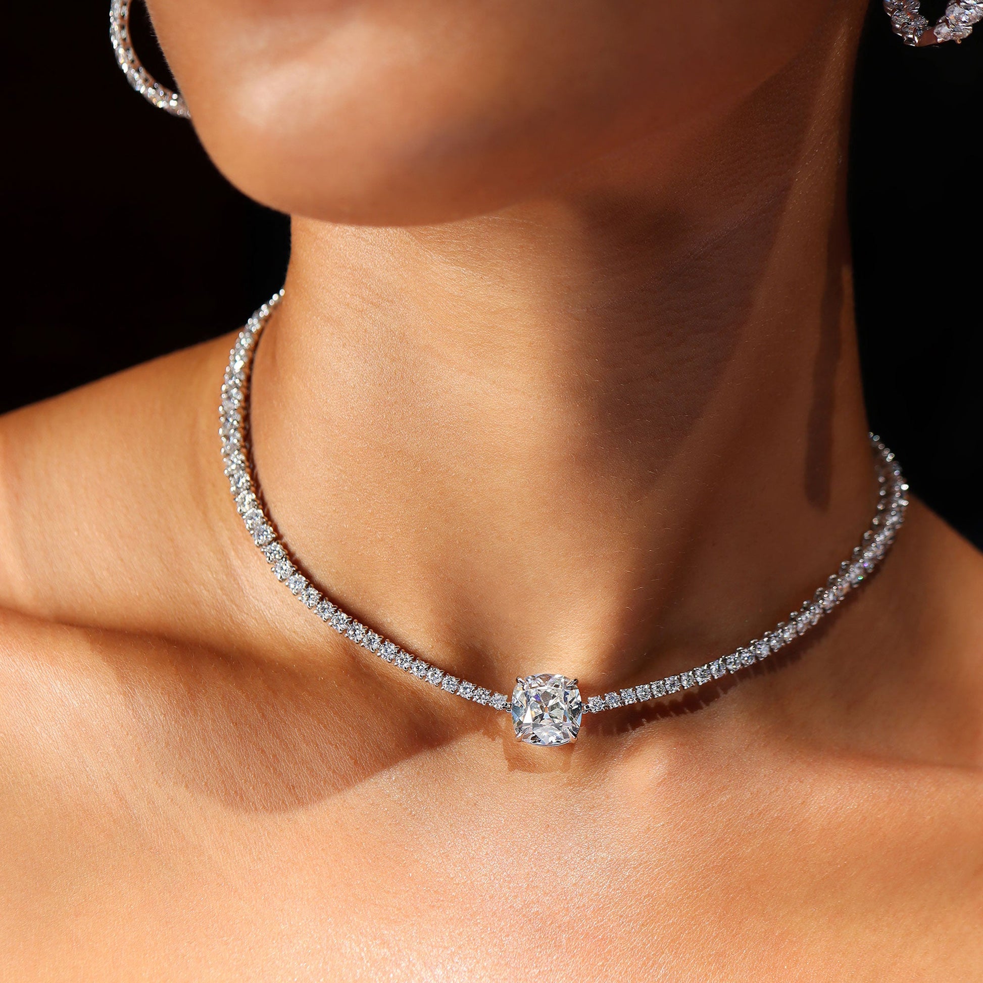 Lara Jewels High Jewellry High Jewelry | Antique Cushion Cut Collar Necklace - 14k White Gold - Side View
