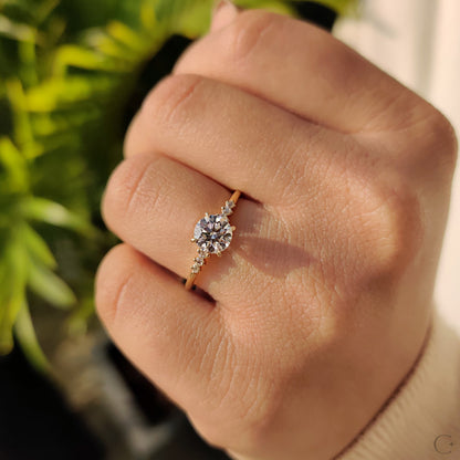 7 Stone Diamond Ring With Round Cut