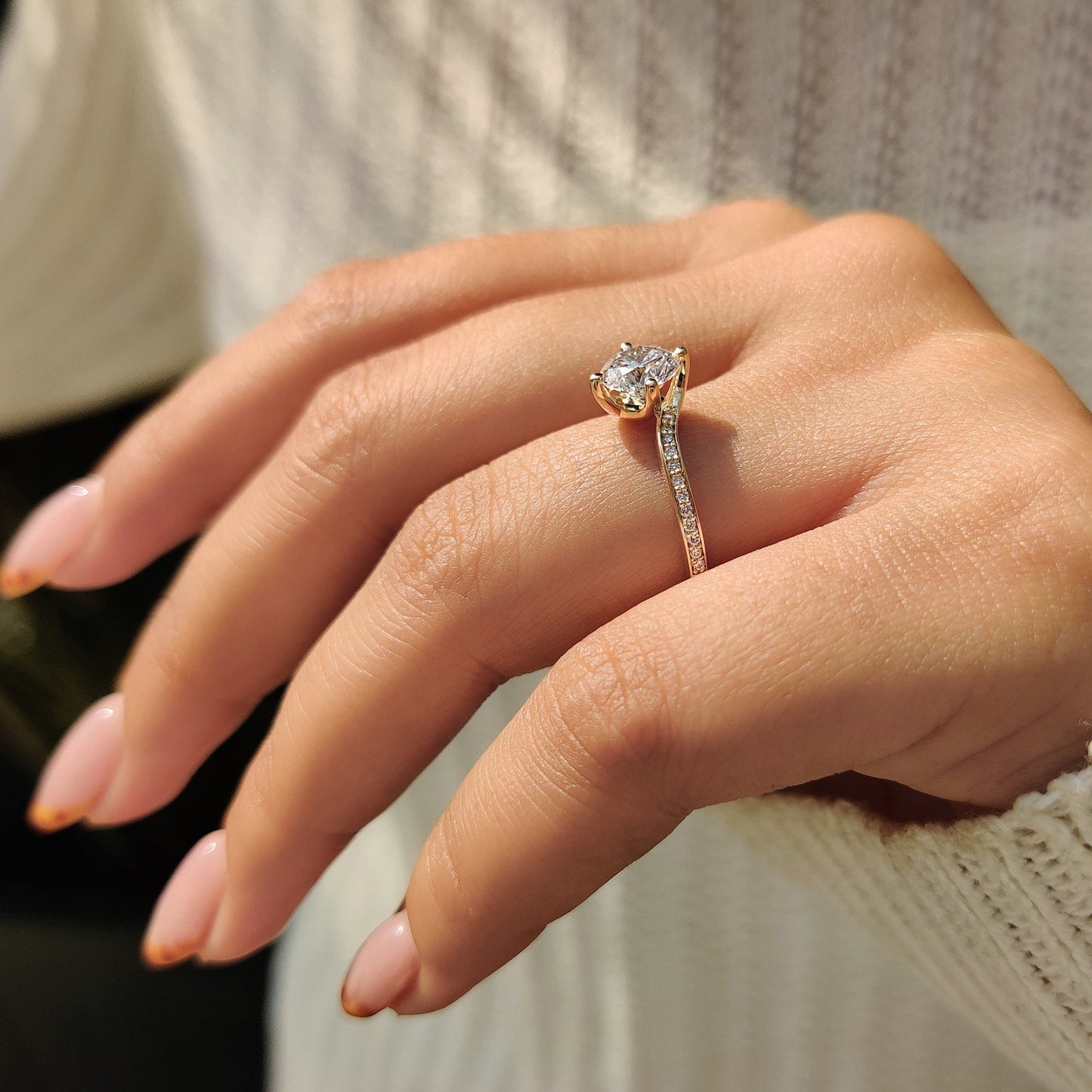 Round Diamond Bypass Ring Setting In Pave Style