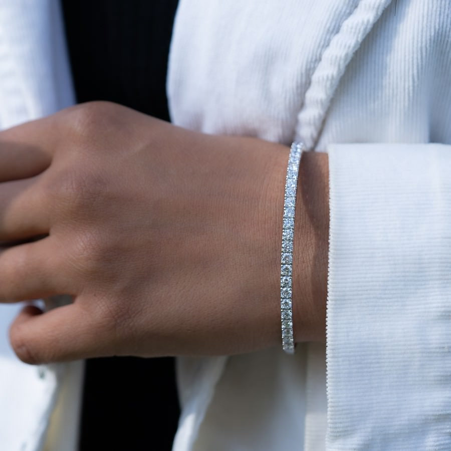 14K White Gold Halfway Flex Bangle
