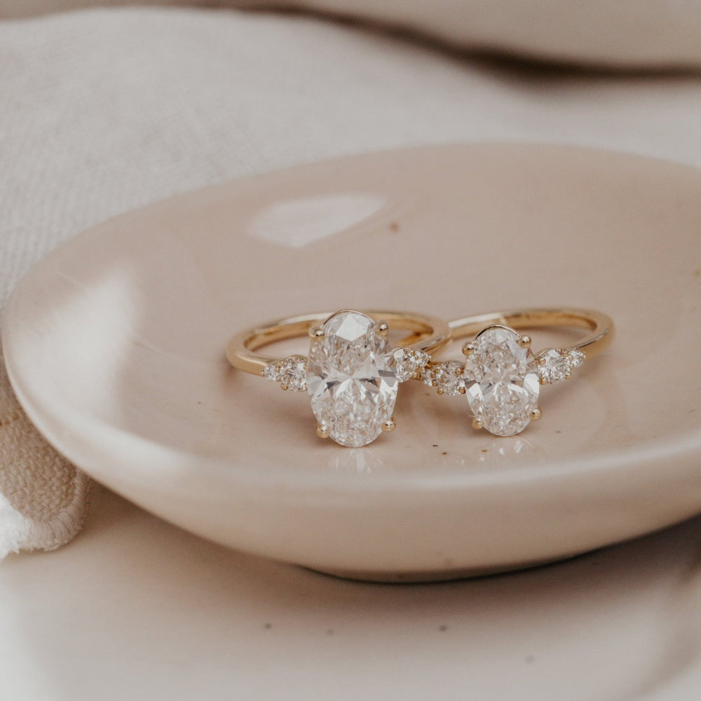 The Lara Oval Ring