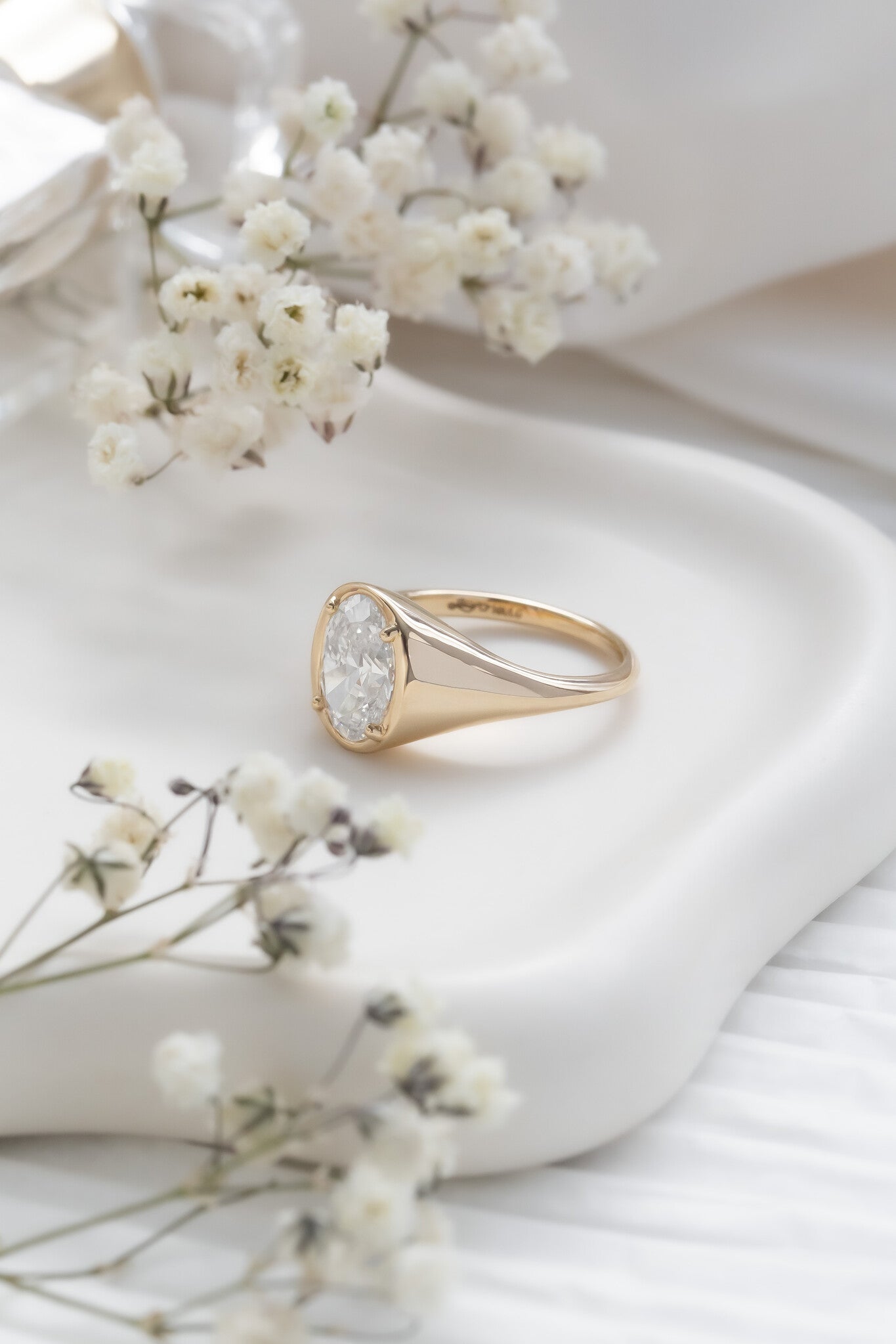 The Lennox Oval Signet Ring