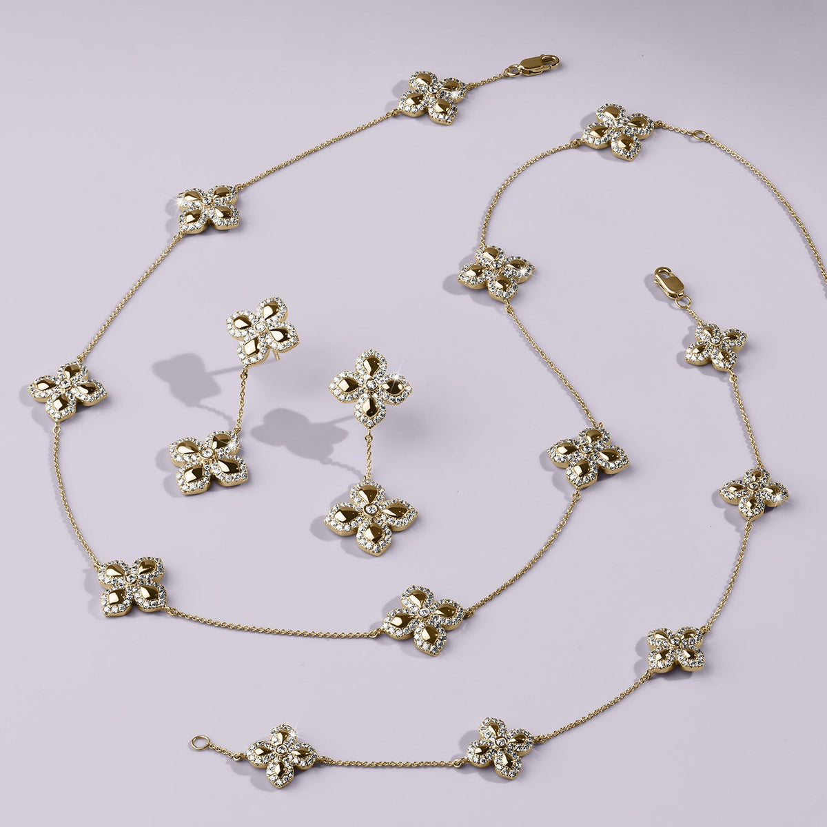 La Fleur Petite Diamond Contour Stationed Necklace