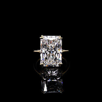 Lara Jewels High Jewellry High Jewelry | Jane Radiant Solitaire Lab Diamond Engagement Ring - Radiant - 18k Yellow Gold - Front View