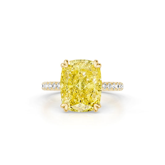 Lara Jewels High Jewellry High Jewelry | SOHO Elongated Cushion Yellow Diamond Engagement Ring - Elongated Cushion - 18k Yellow Gold - Front View