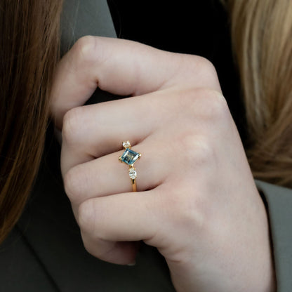 The Ruth Kite Montana Sapphire Ring