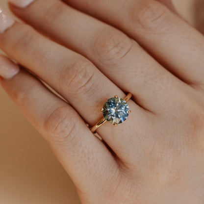 The Maeve Round Montana Sapphire Solitaire