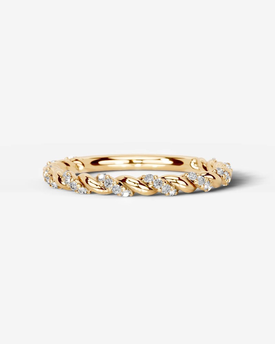 Sunniva Lab Grown Round Diamond Wedding Ring - Yellow Gold