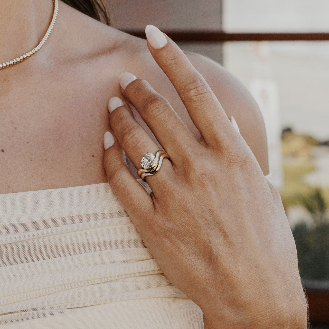 The Capri Oval Ring