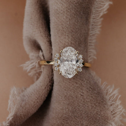 The Claire Oval Ring
