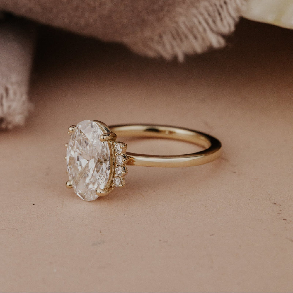 The Claire Oval Ring