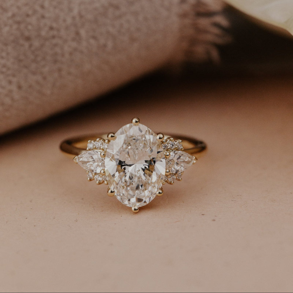 The Daphne Oval Ring