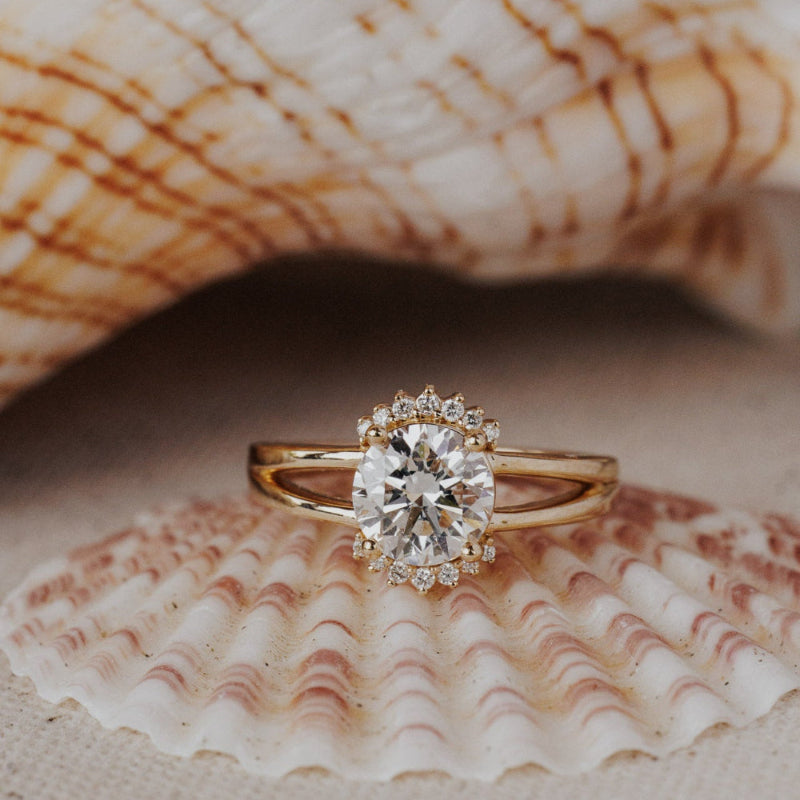 The Hampton Round Ring