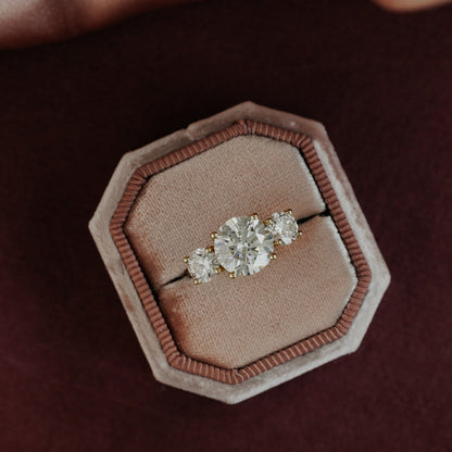 The Hannah Round Ring
