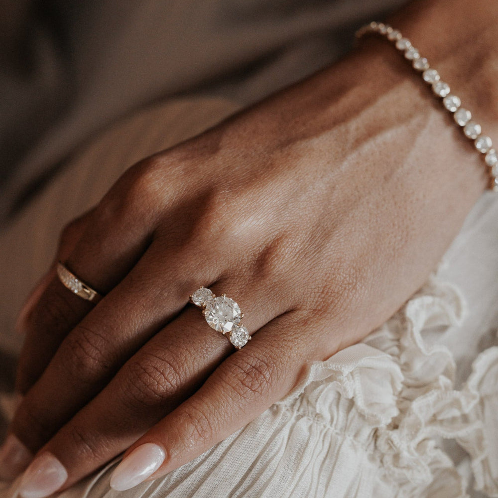 The Hannah Round Ring