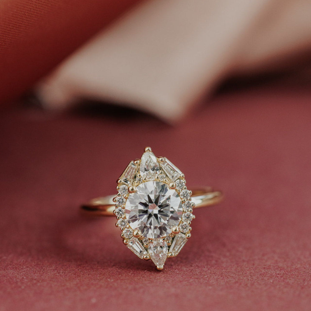 The Lori Round Ring