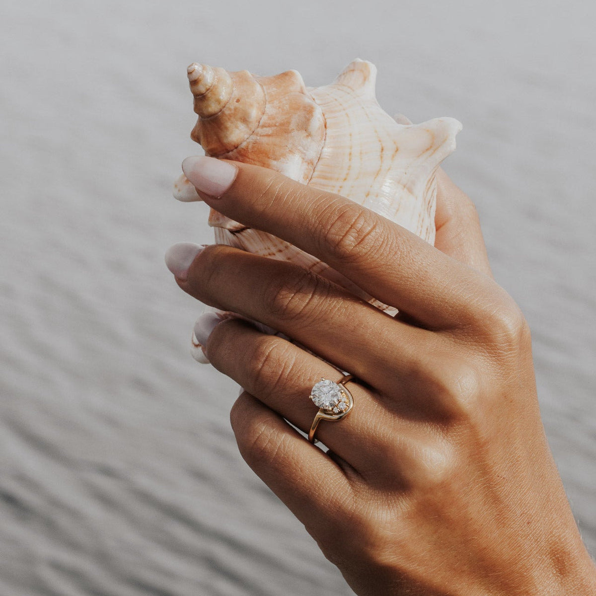 The Palma Round Ring