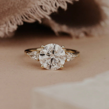 The Toula Round Ring